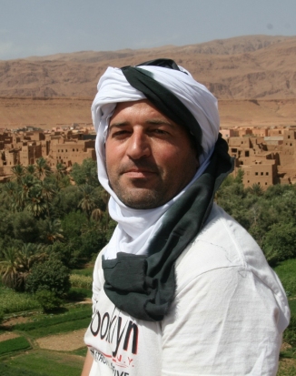 שימי ברס מדריך טיולים מאורגנים כשרים